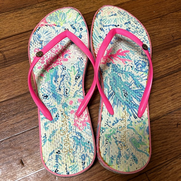 Lilly Pulitzer - Picture 4 of 5